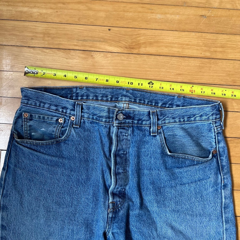 Levis 501 Jeans Mens W38 L30 Blue Straight Leg Button Fly Denim XX - Picture 7 of 7